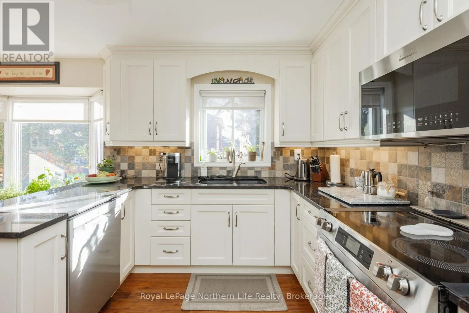 481 MAPLEWOOD AVENUE