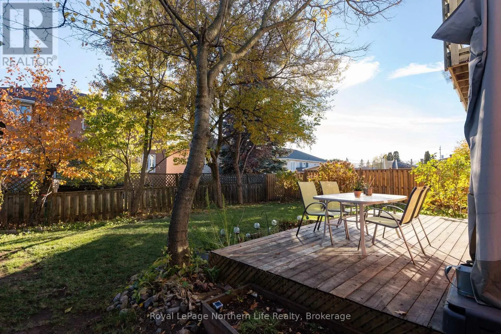 481 MAPLEWOOD AVENUE