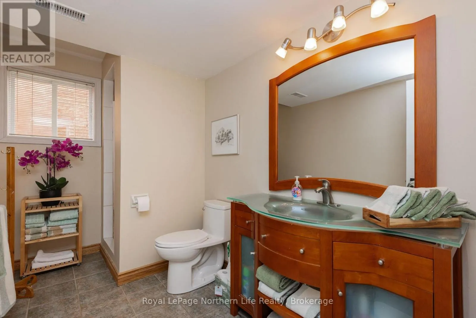481 MAPLEWOOD AVENUE