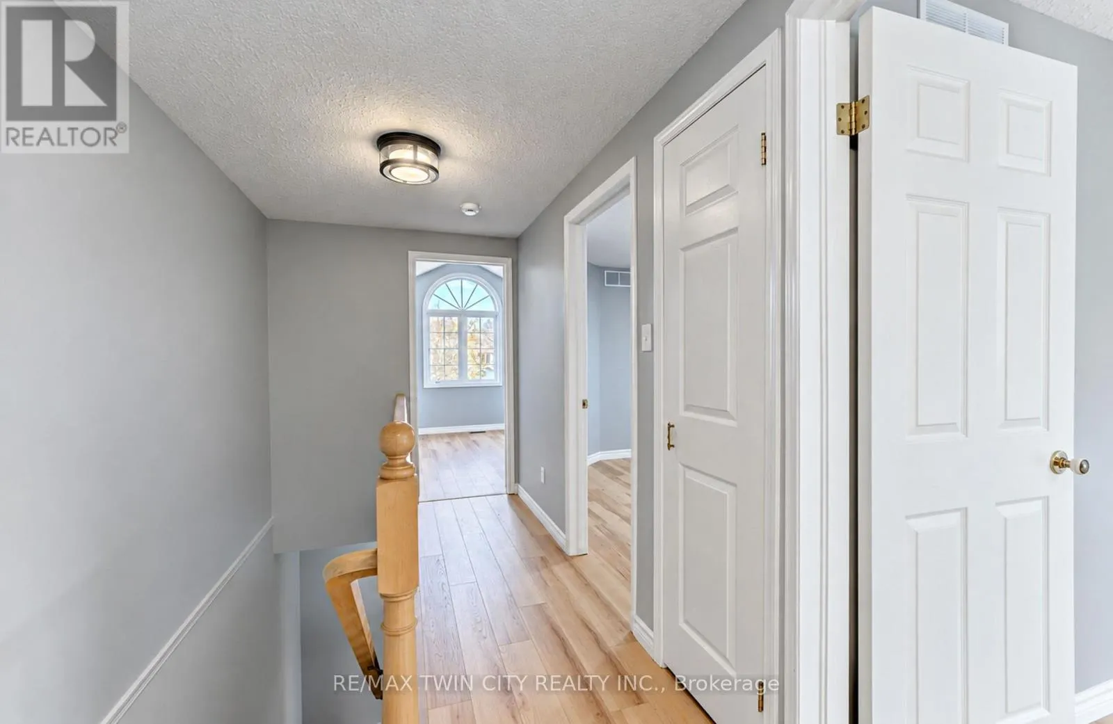 61 CHESTERTON LANE