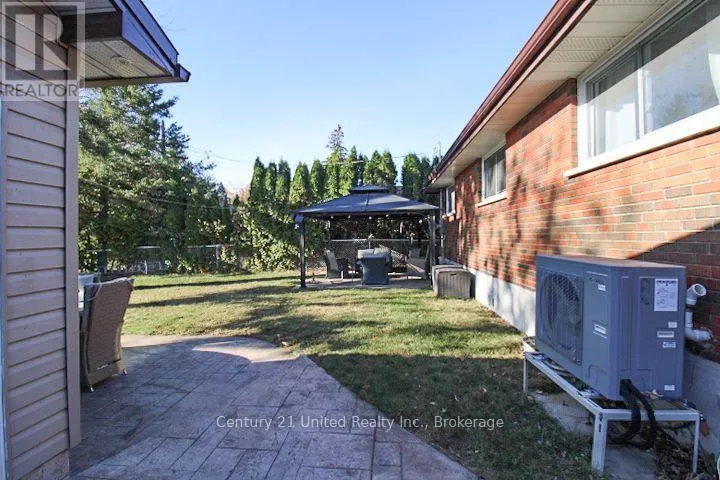 851 TIMOTHY STREET