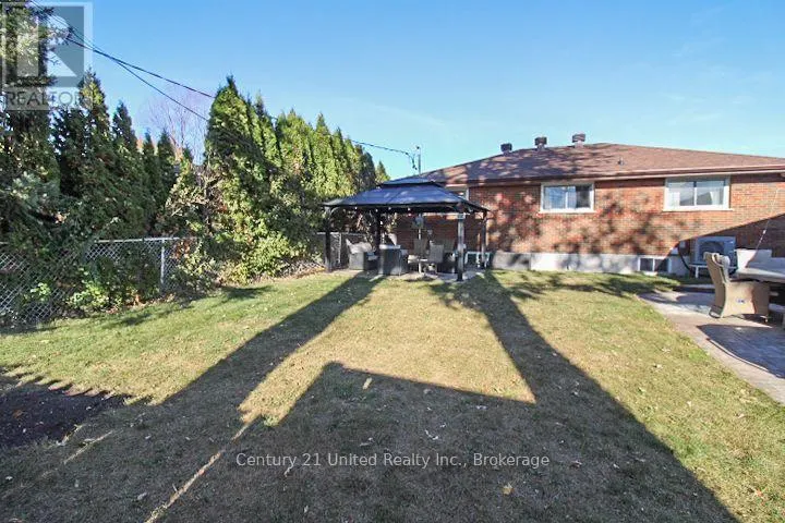 851 TIMOTHY STREET