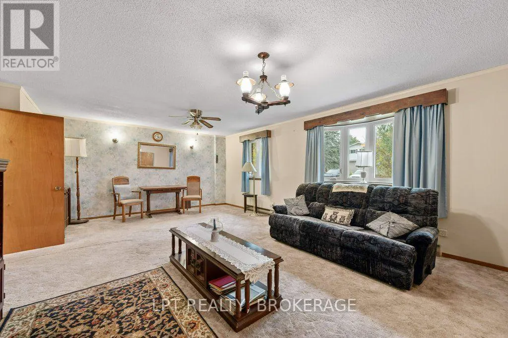 3112 CAMPBELL ROAD
