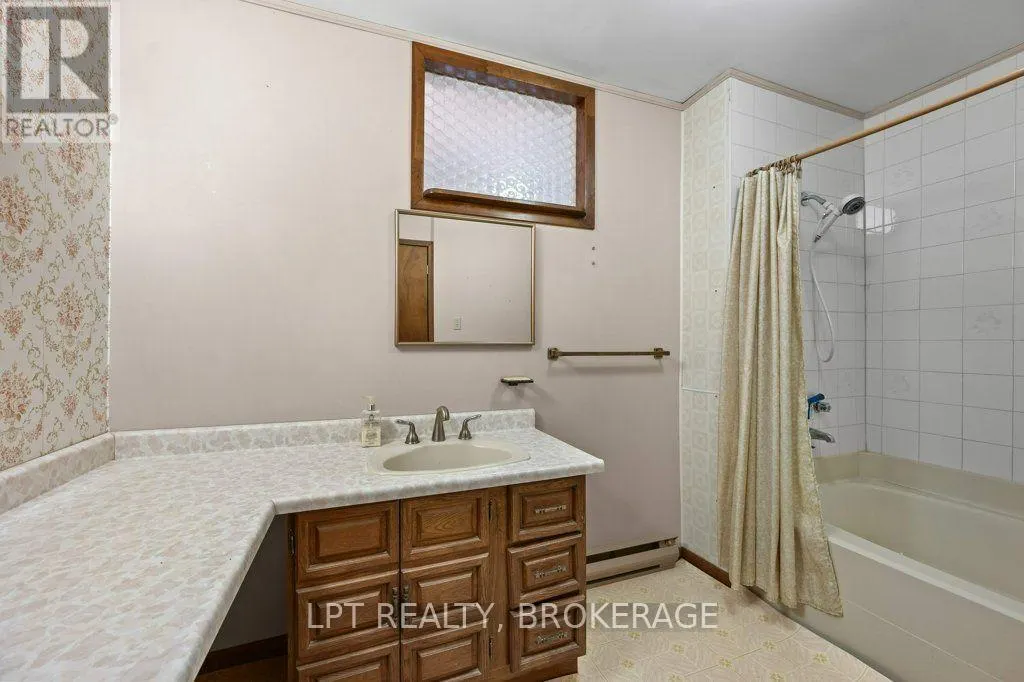 3112 CAMPBELL ROAD