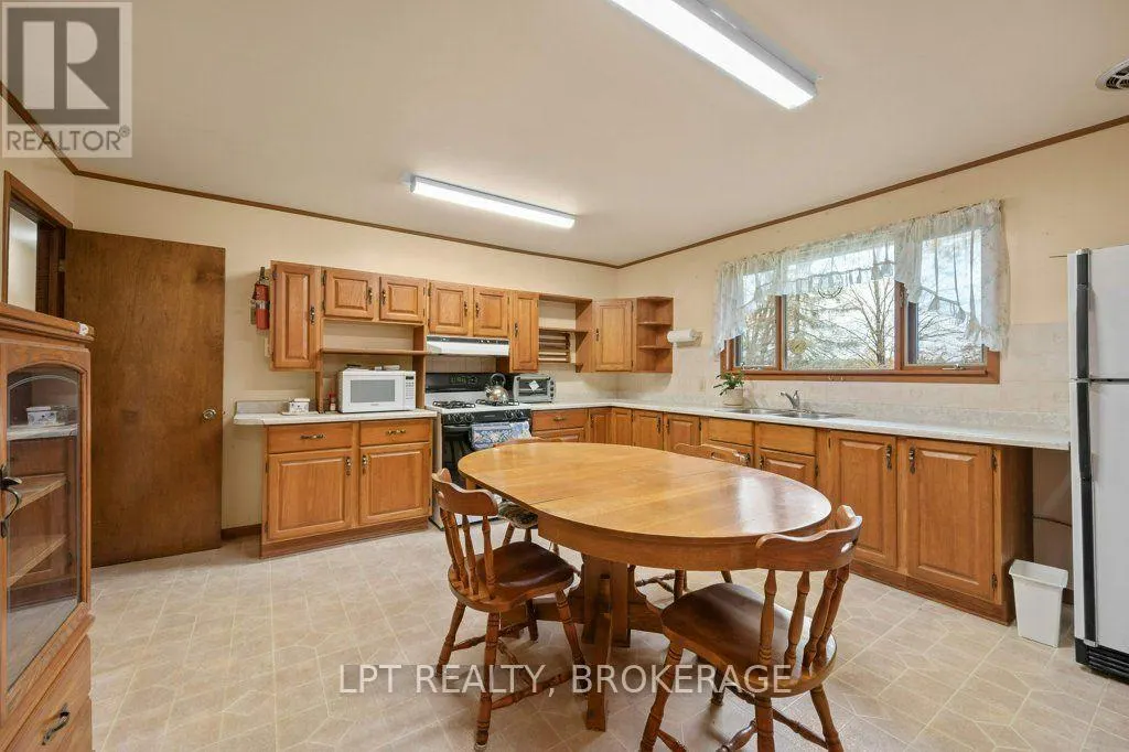 3112 CAMPBELL ROAD