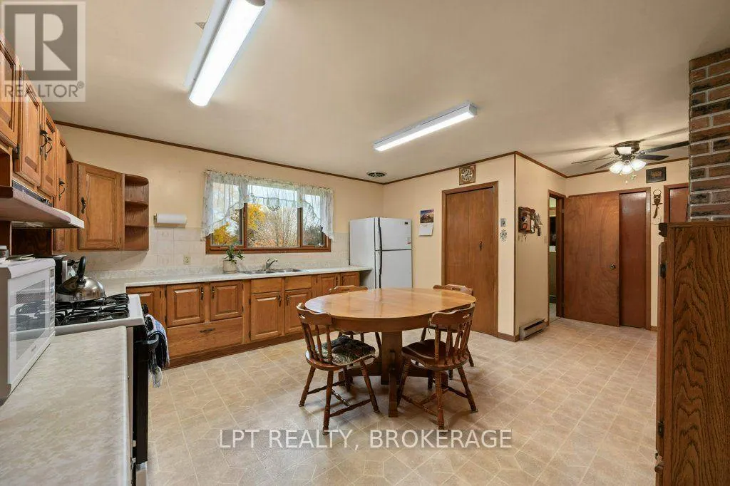 3112 CAMPBELL ROAD