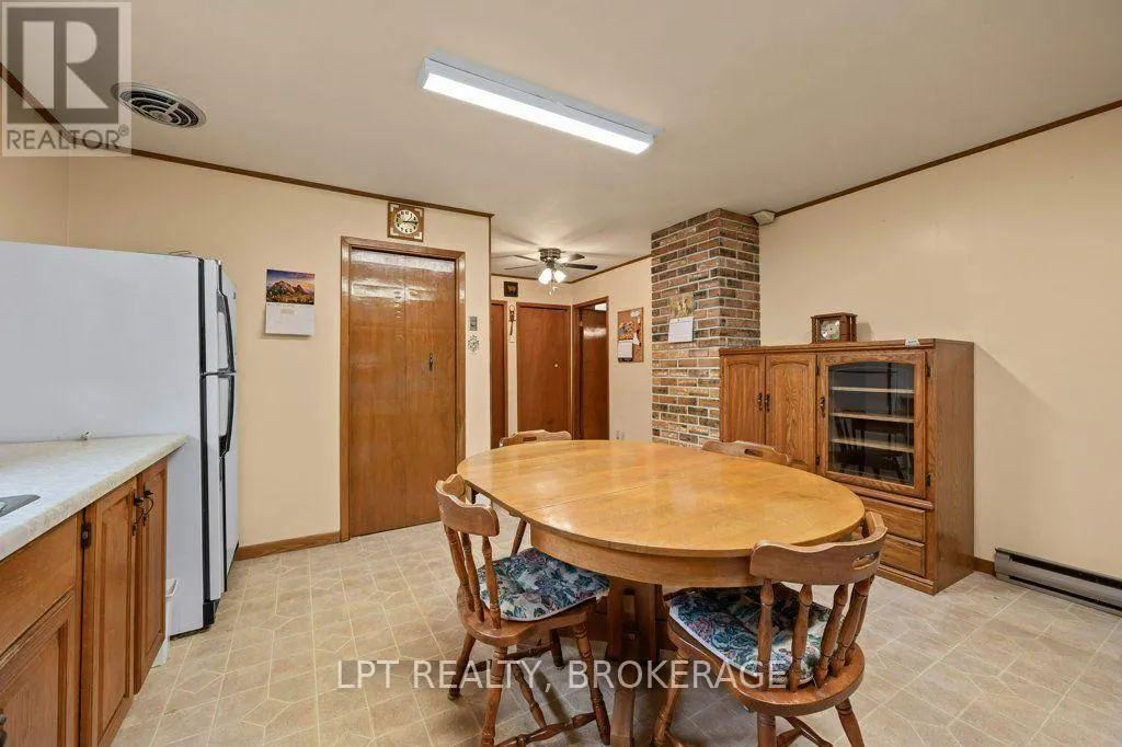 3112 CAMPBELL ROAD