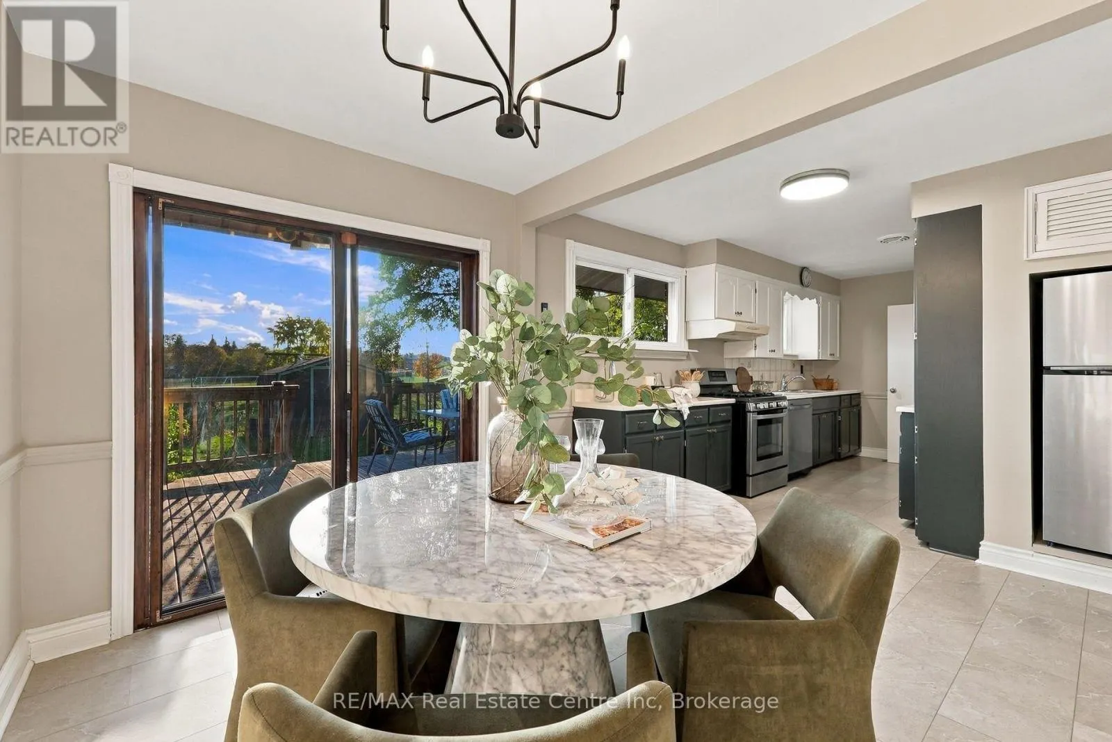 43 OTTAWA CRESCENT