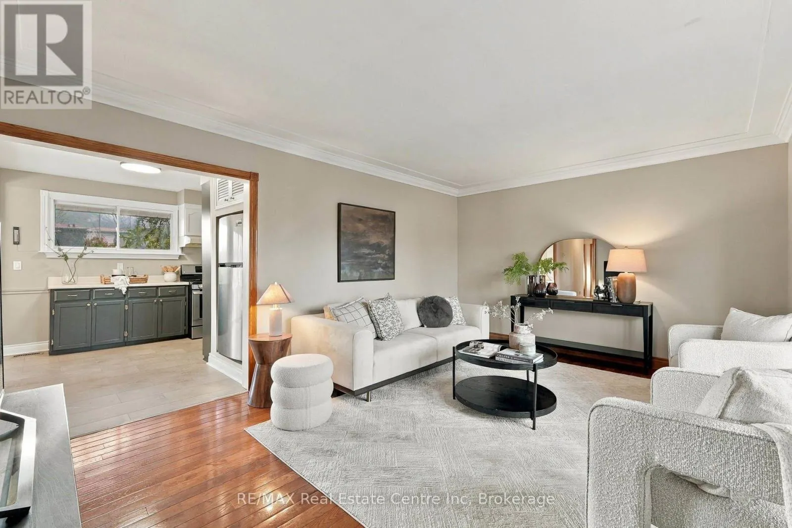 43 OTTAWA CRESCENT