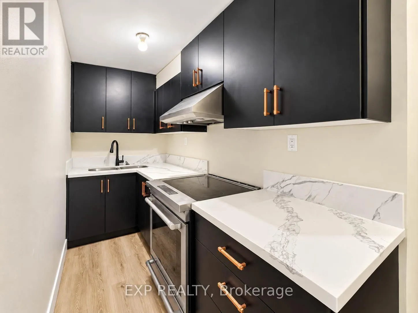 BASEMENT - 1527 MERRITTVILLE HIGHWAY