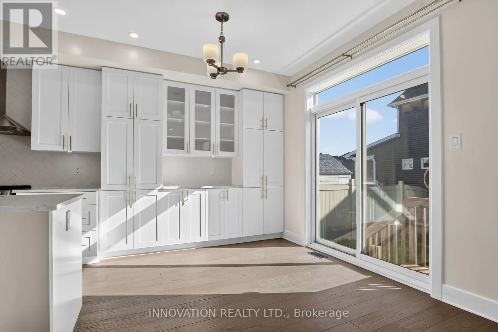 674 PARADE DRIVE
