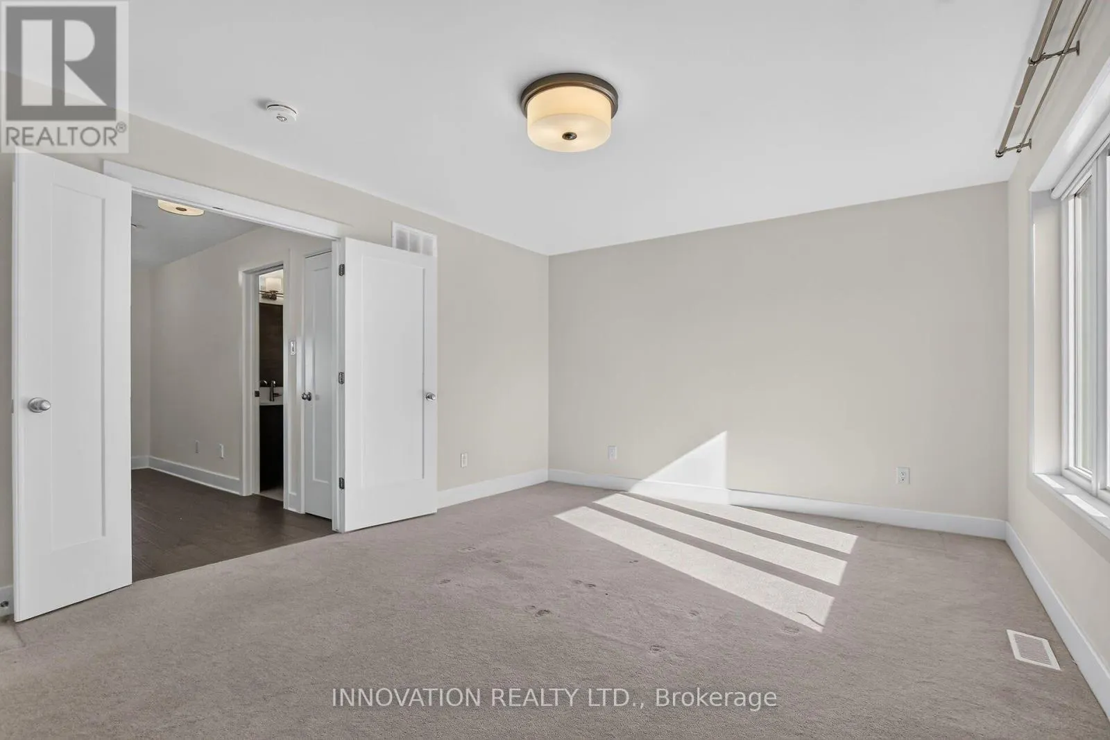 674 PARADE DRIVE