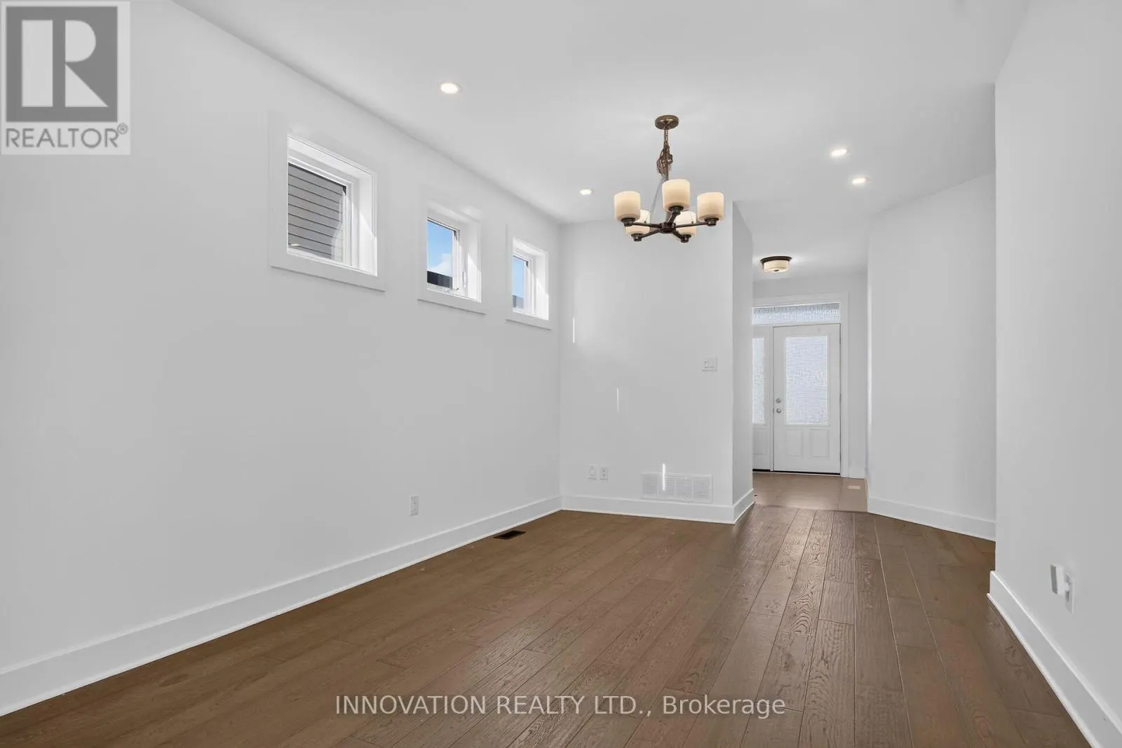 674 PARADE DRIVE