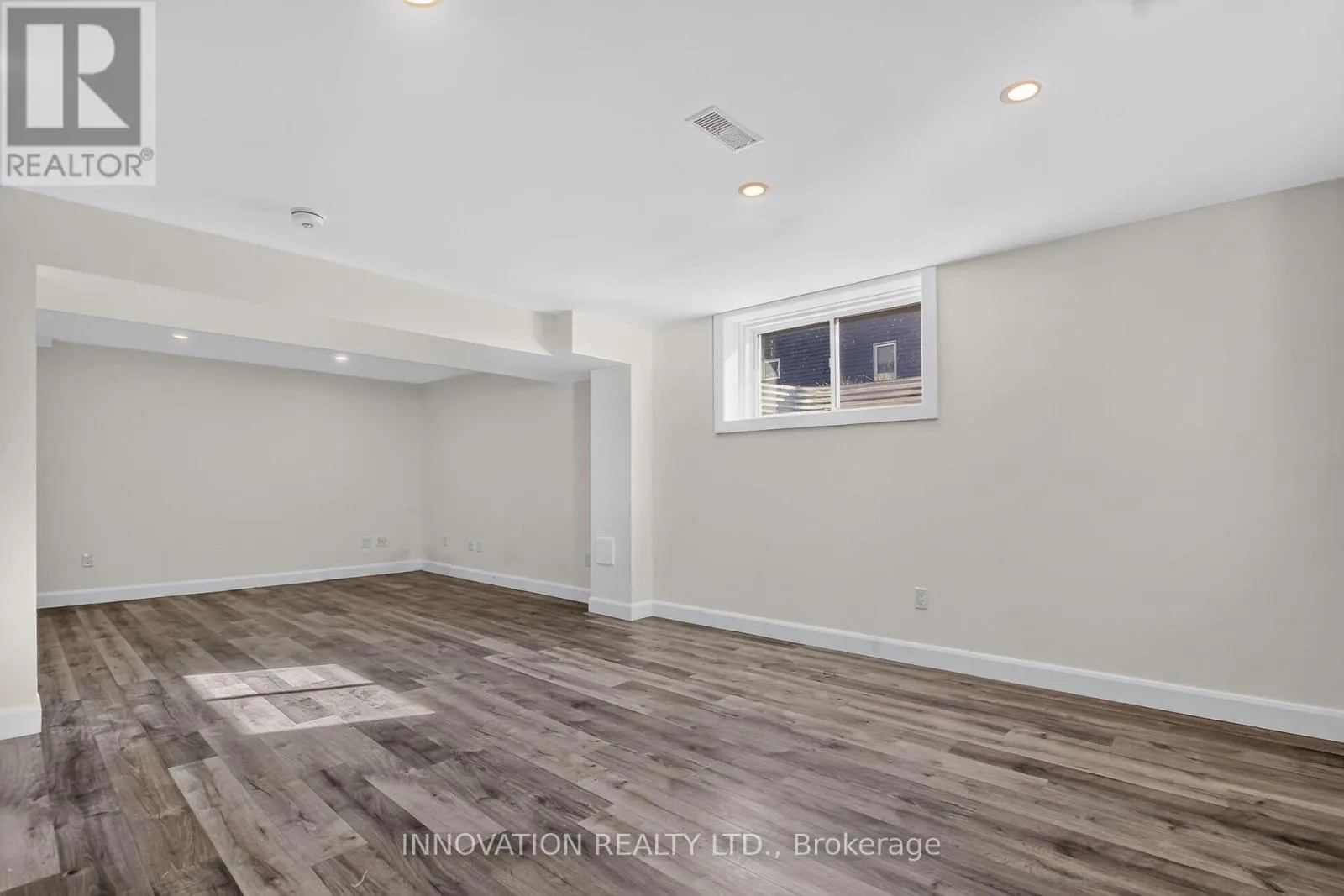 674 PARADE DRIVE