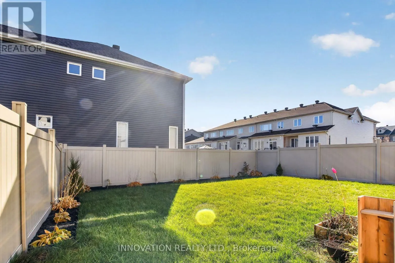 674 PARADE DRIVE