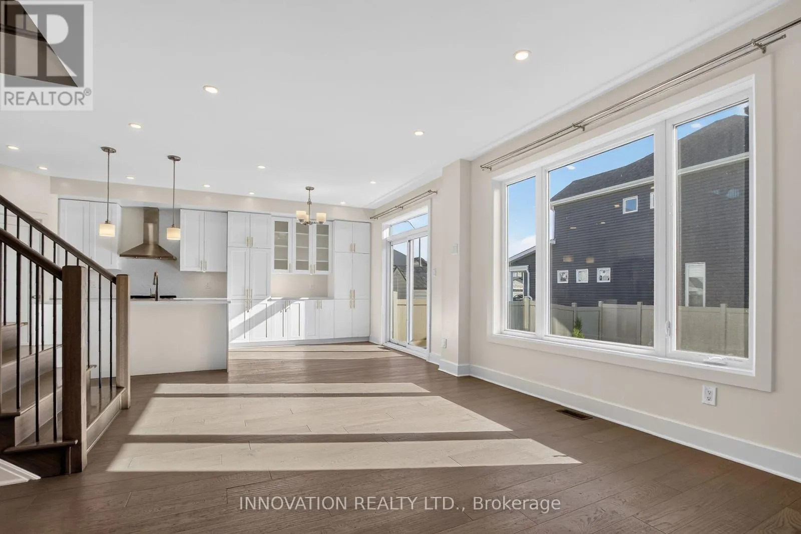 674 PARADE DRIVE