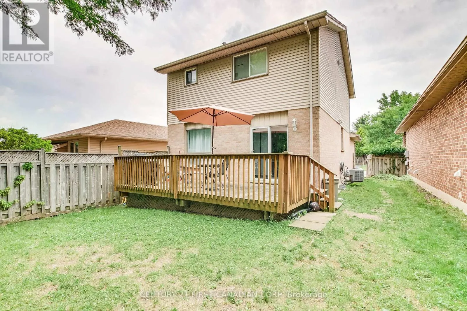 27 GERALD CRESCENT