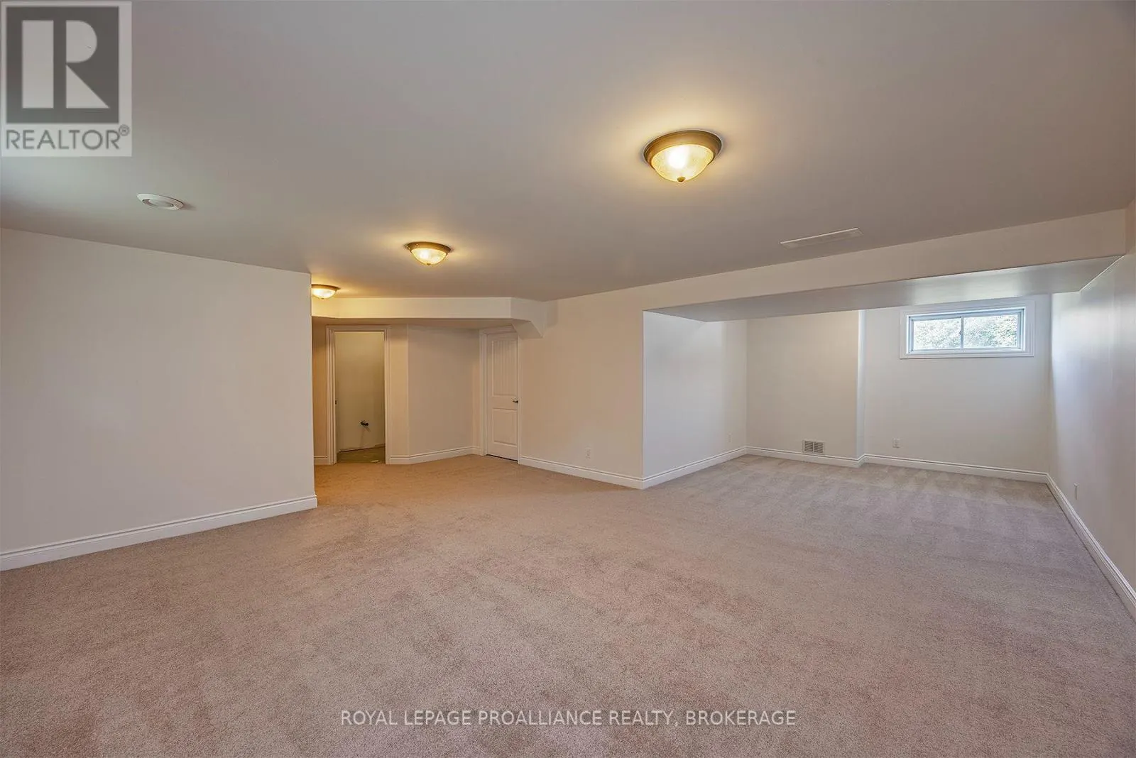 5008 FOX RUN PLACE