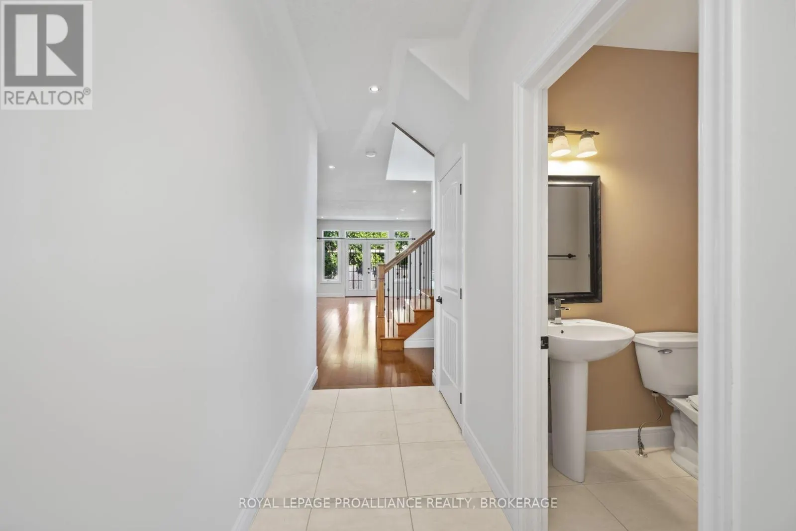 5008 FOX RUN PLACE