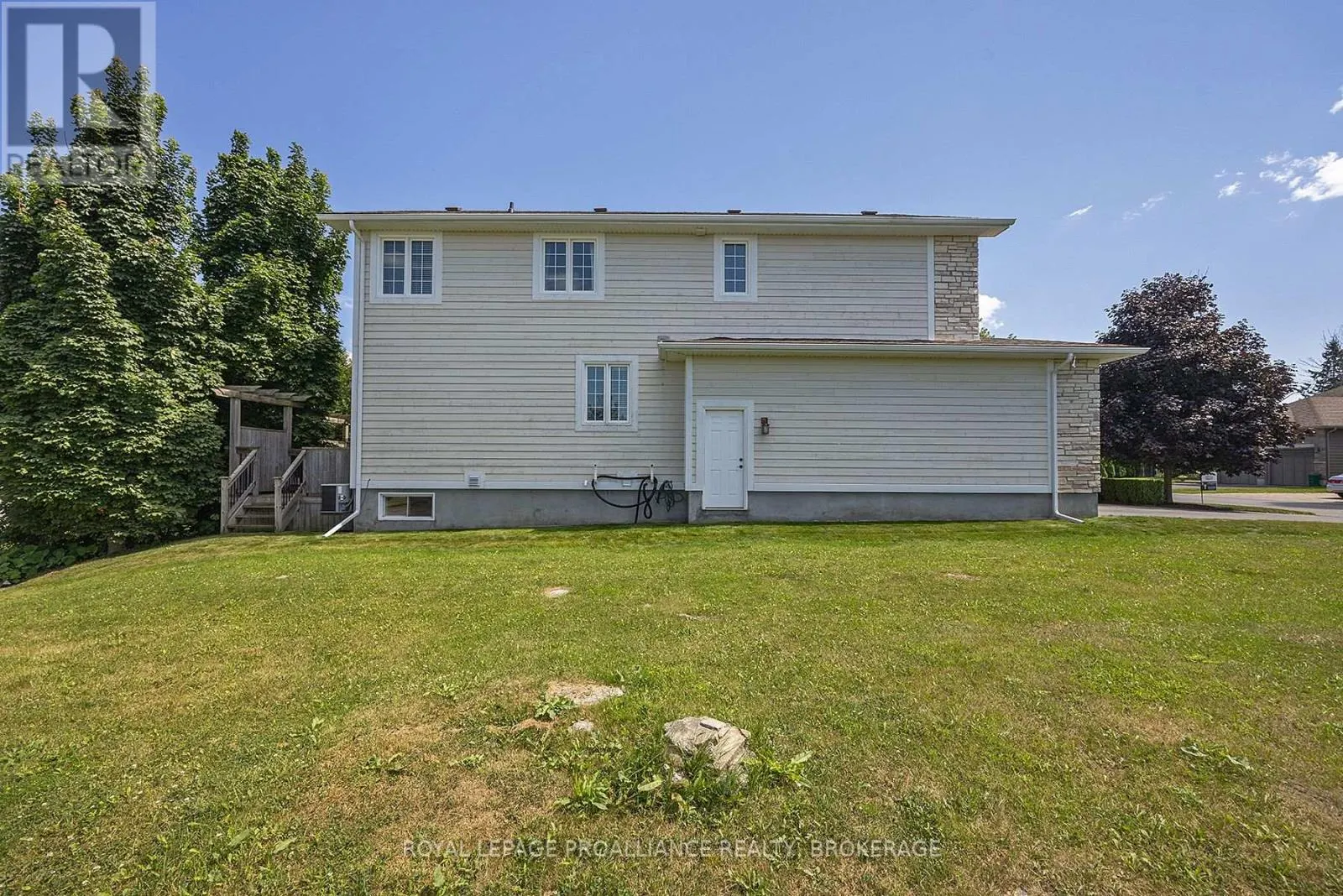 5008 FOX RUN PLACE