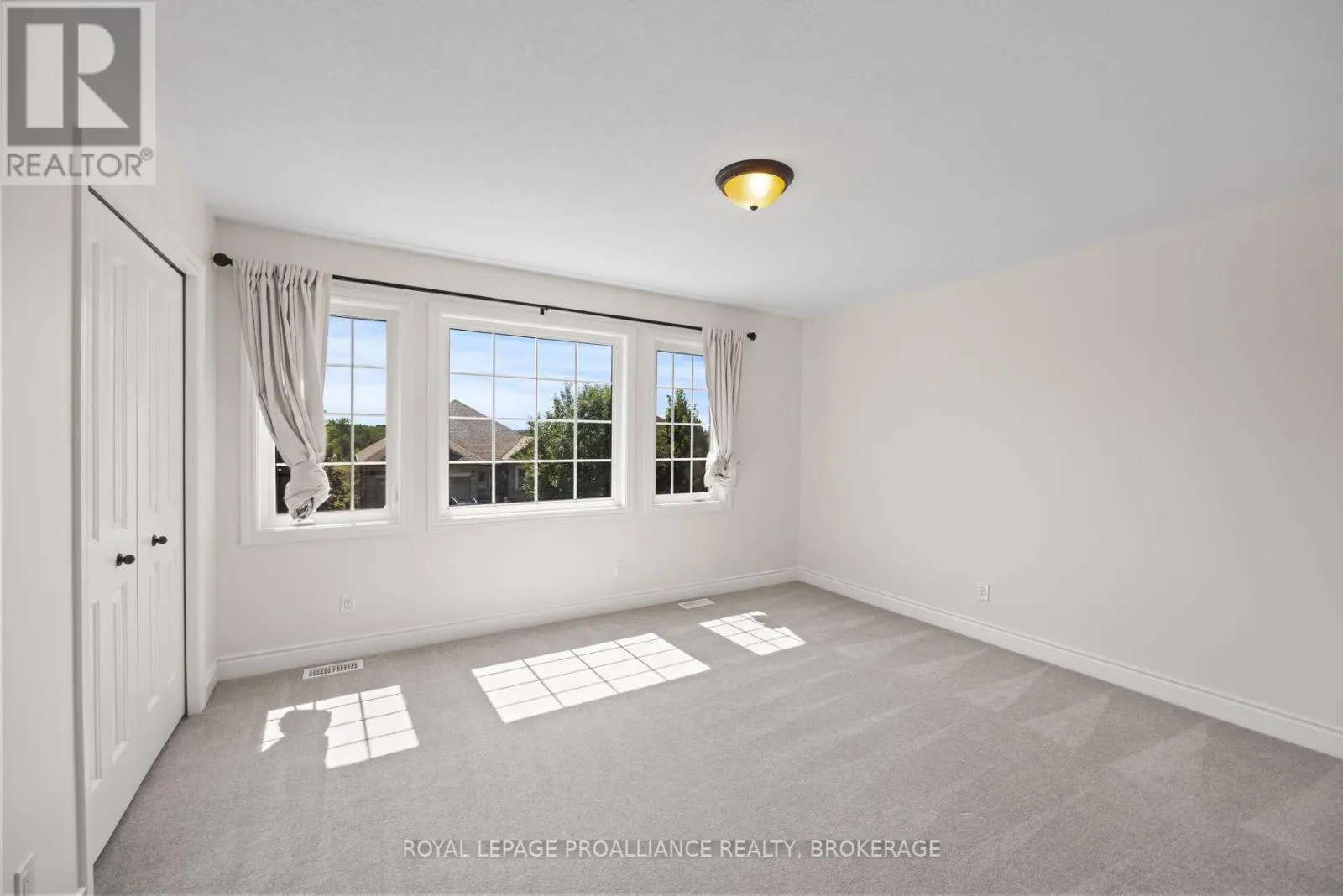 5008 FOX RUN PLACE