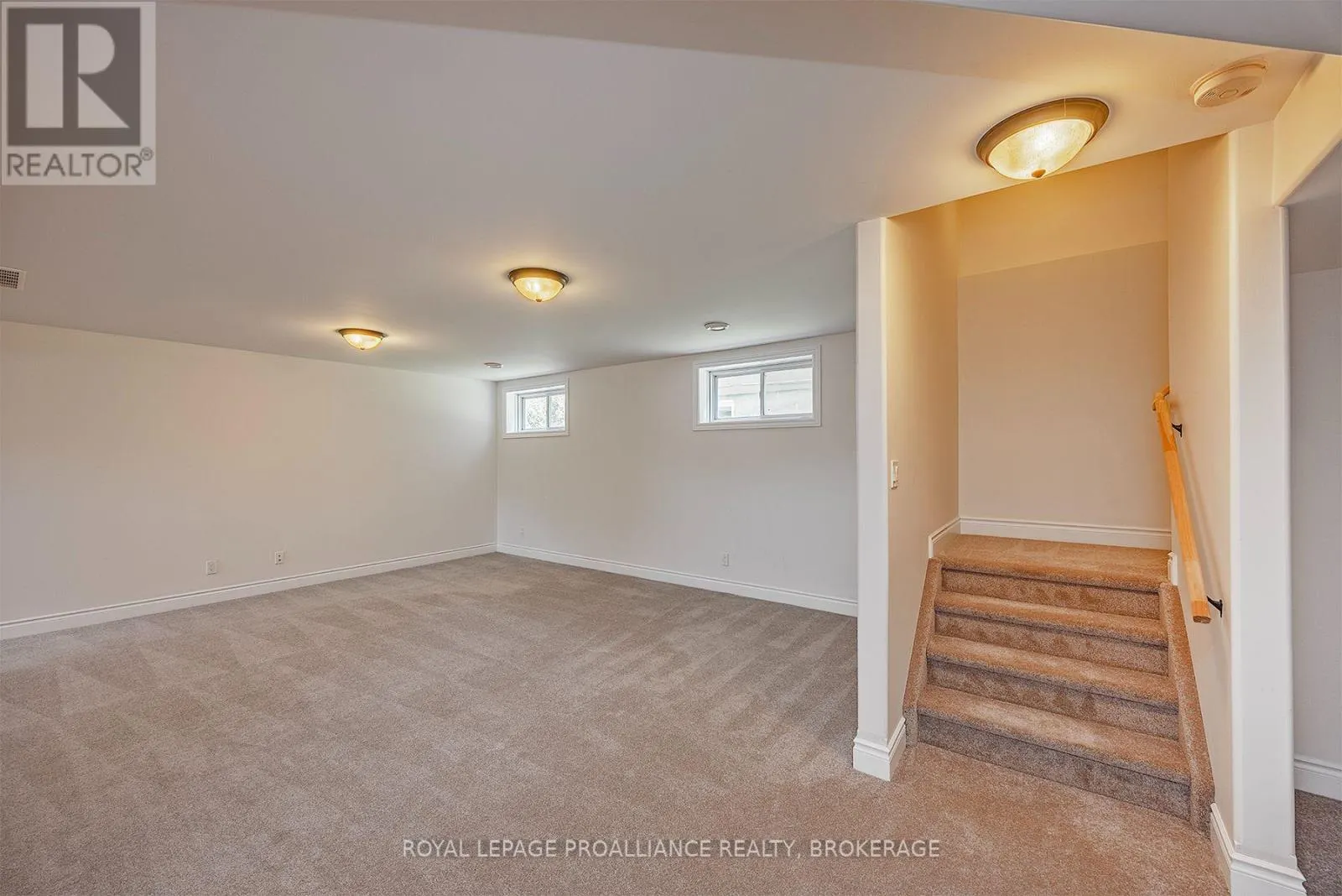 5008 FOX RUN PLACE