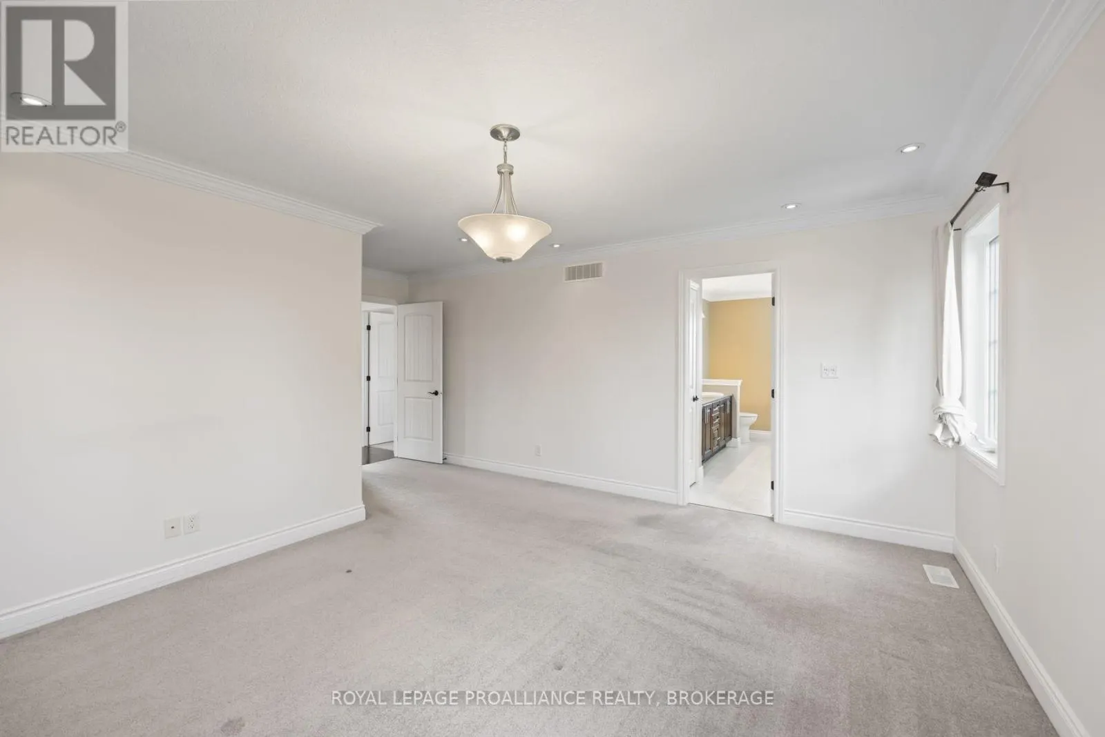 5008 FOX RUN PLACE