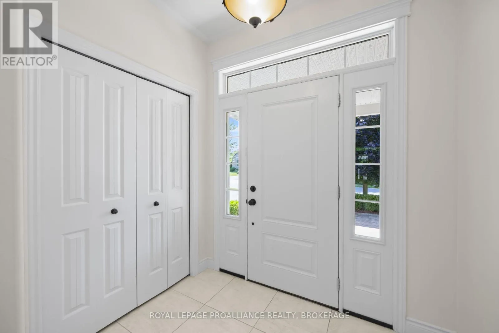 5008 FOX RUN PLACE