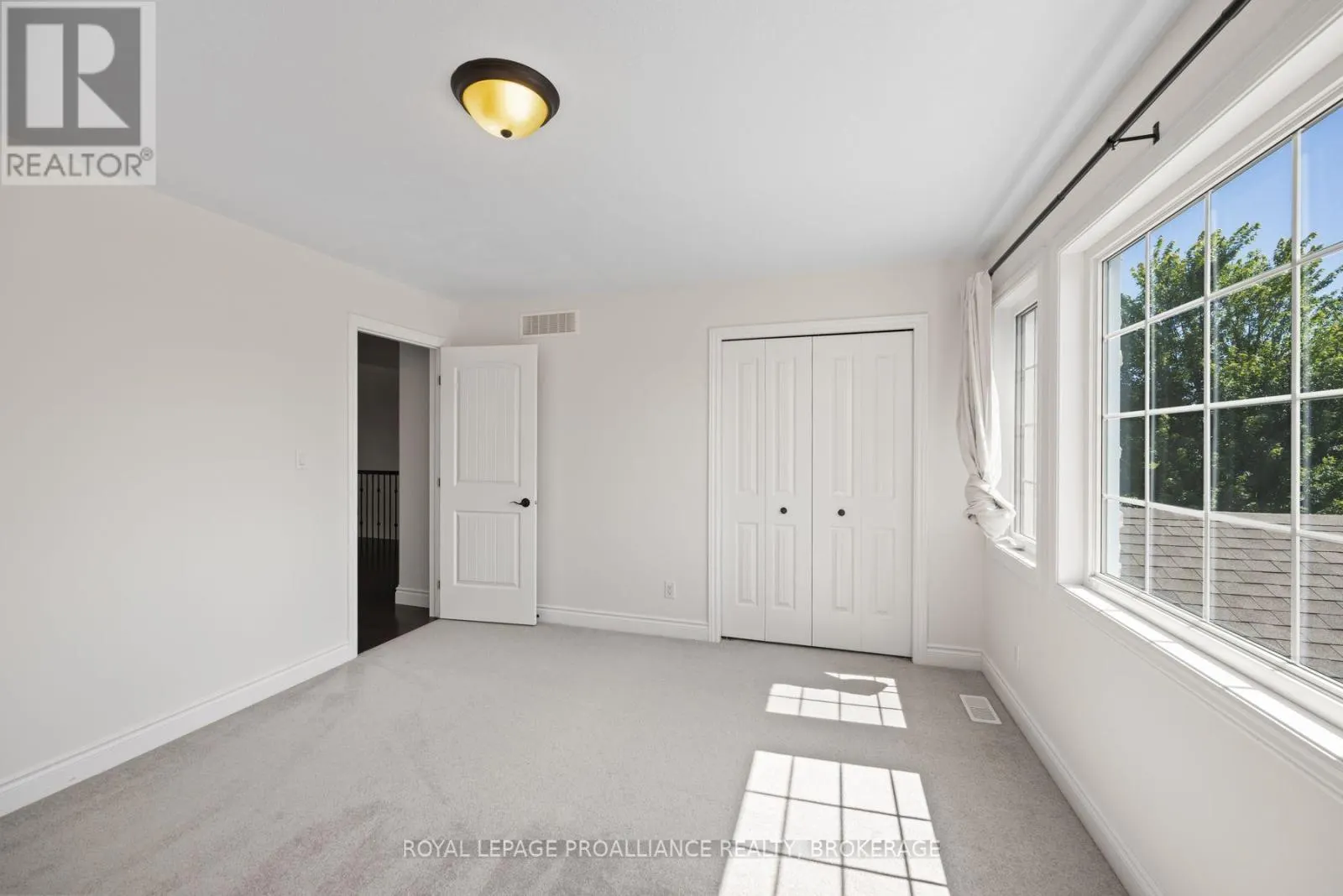 5008 FOX RUN PLACE