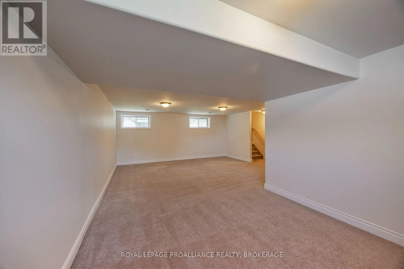 5008 FOX RUN PLACE