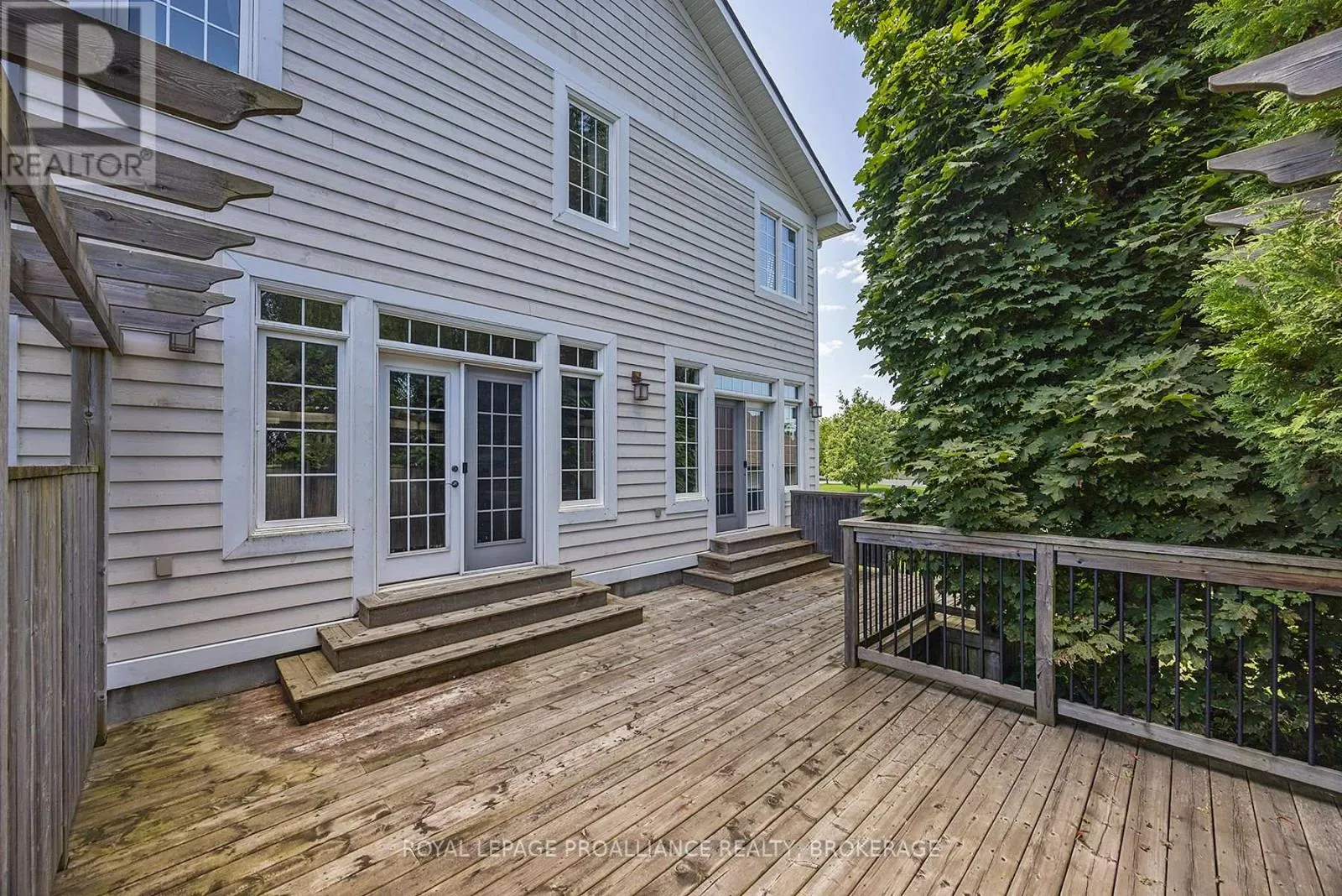 5008 FOX RUN PLACE