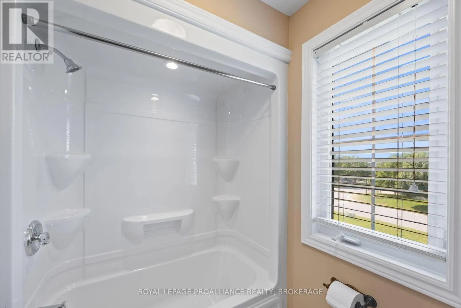 5008 FOX RUN PLACE