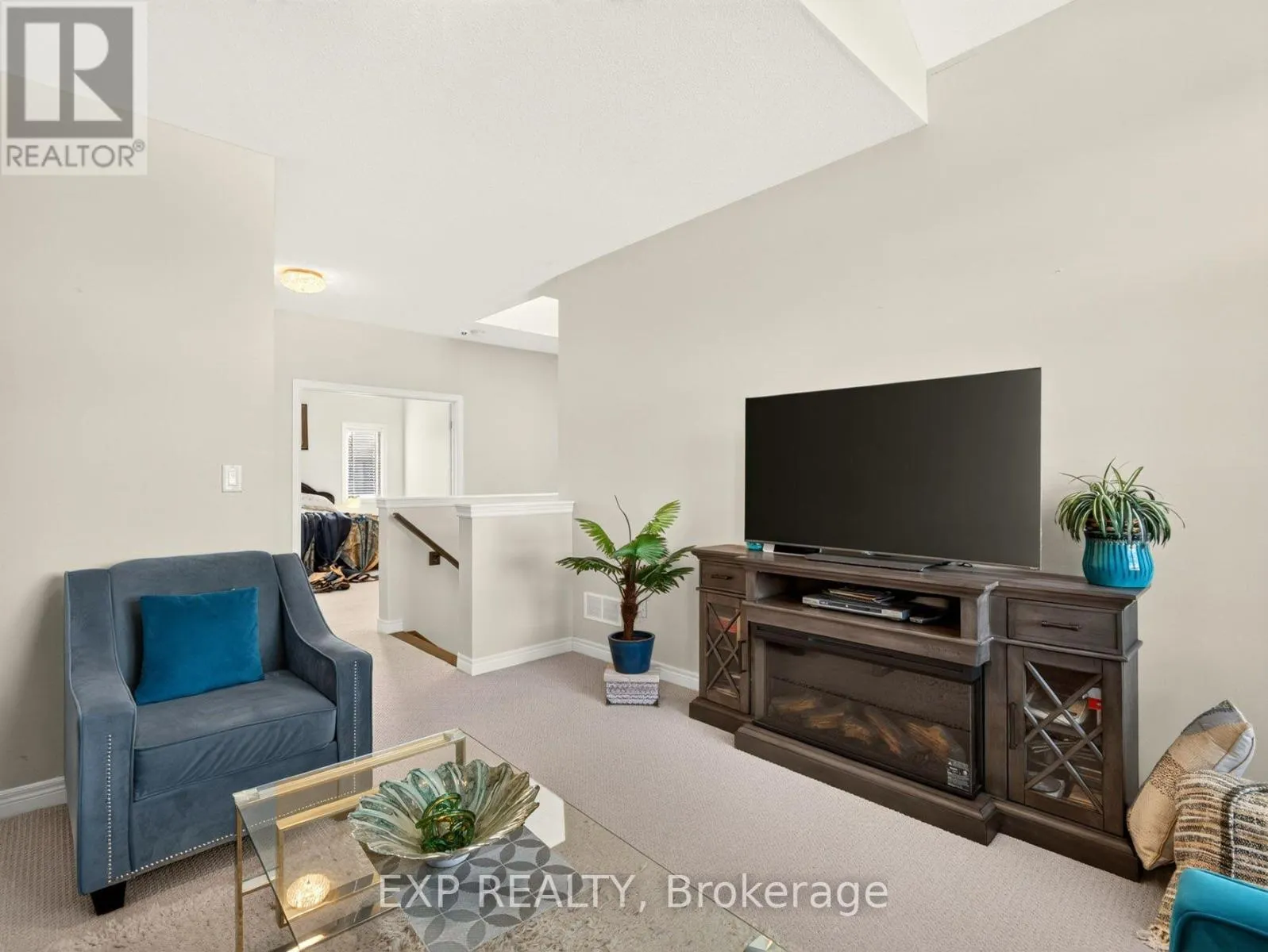 9434 SHOVELLER DRIVE