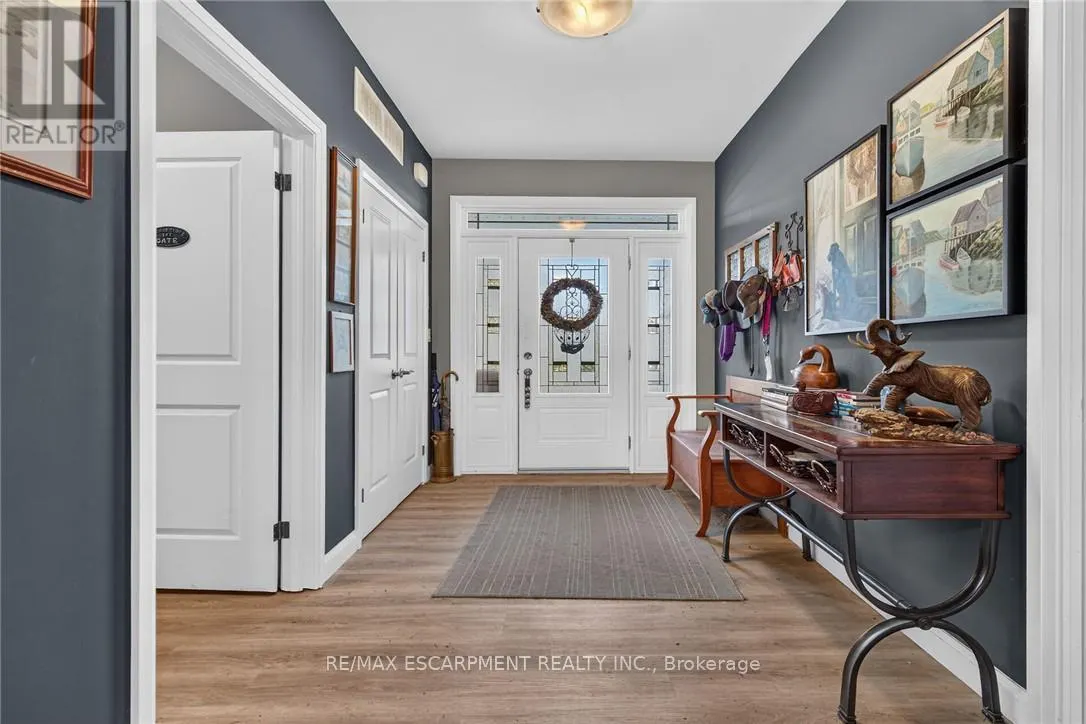 31 - 740 MAIN STREET E
