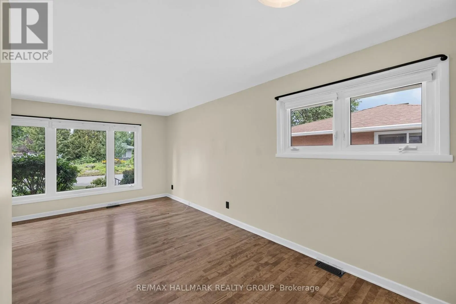 1143 GATEWAY ROAD