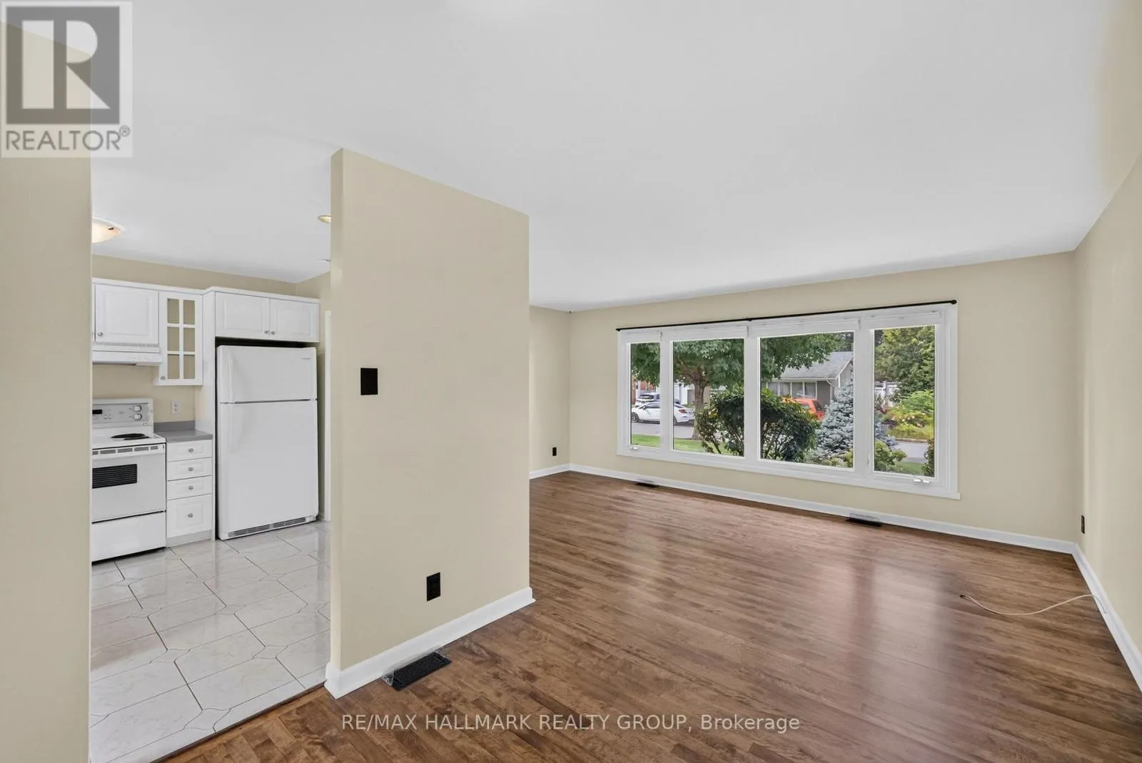 1143 GATEWAY ROAD
