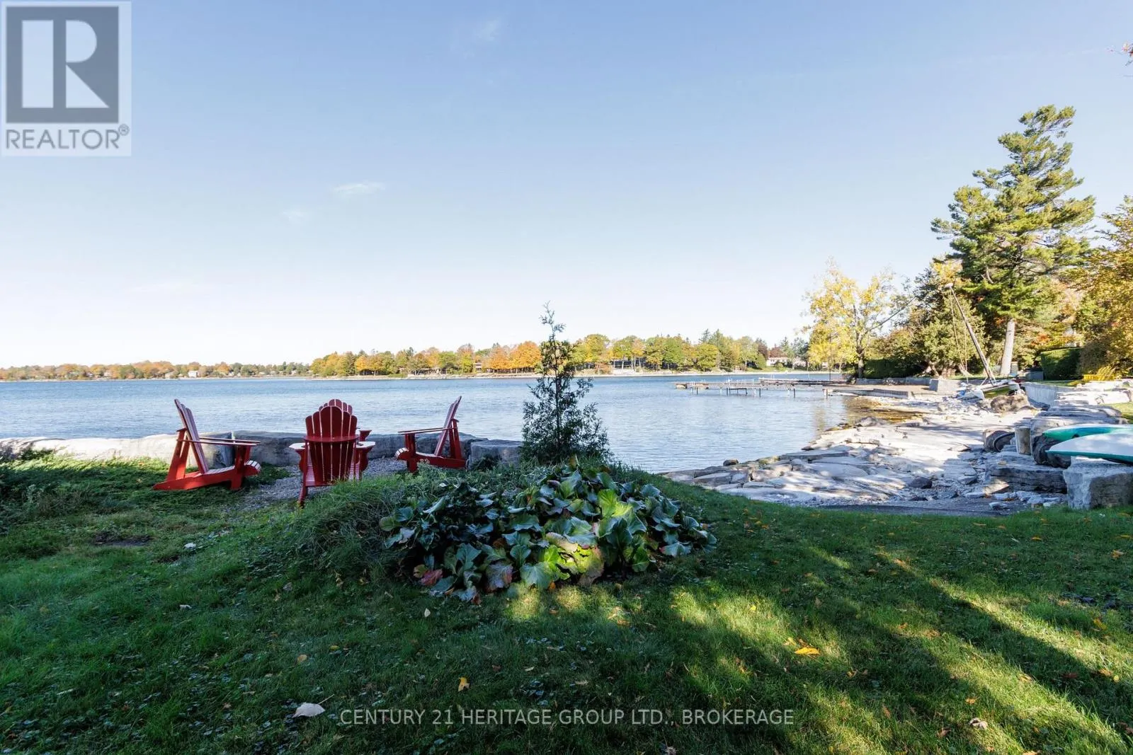 86 LAKESHORE BOULEVARD