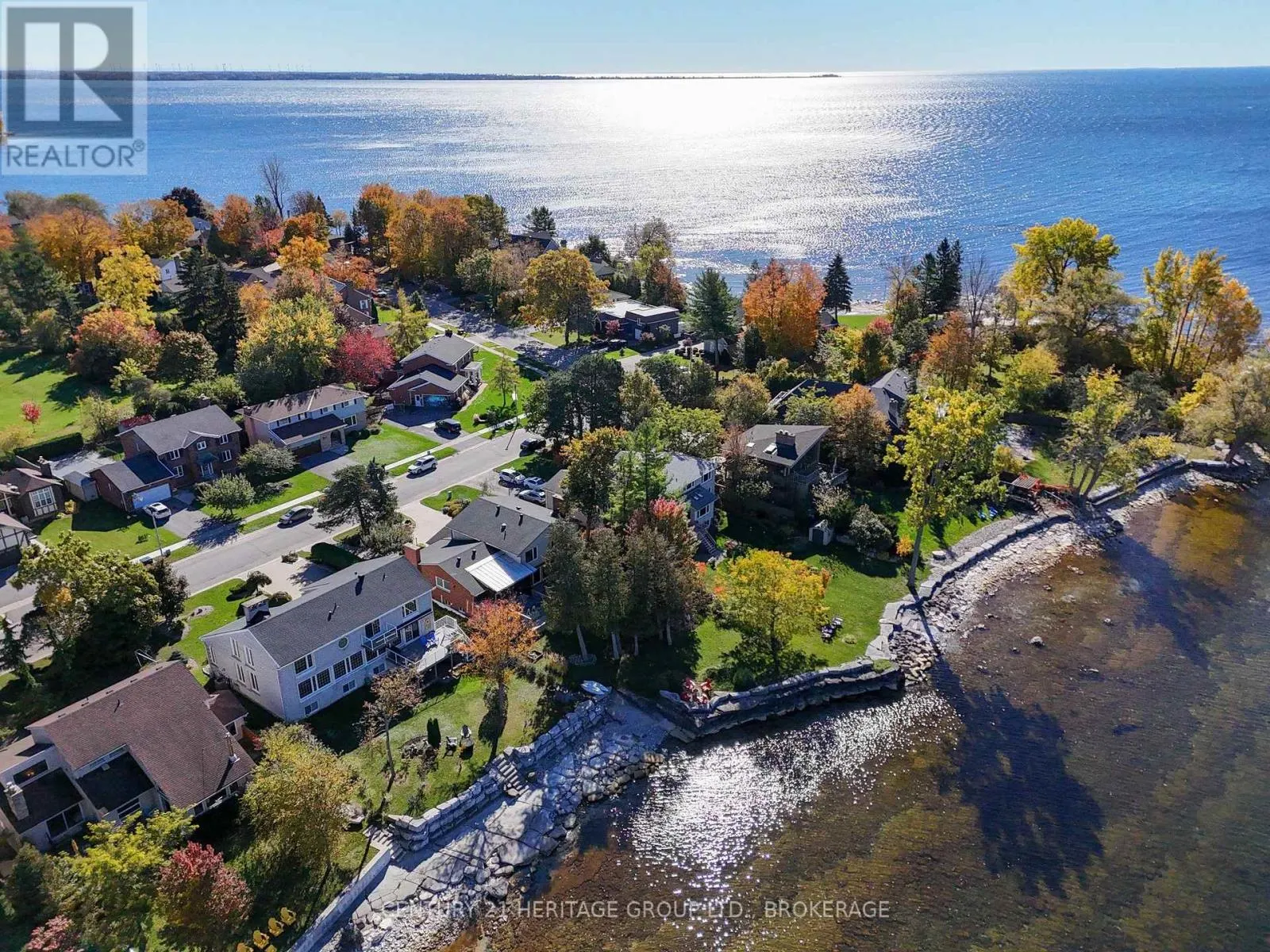 86 LAKESHORE BOULEVARD
