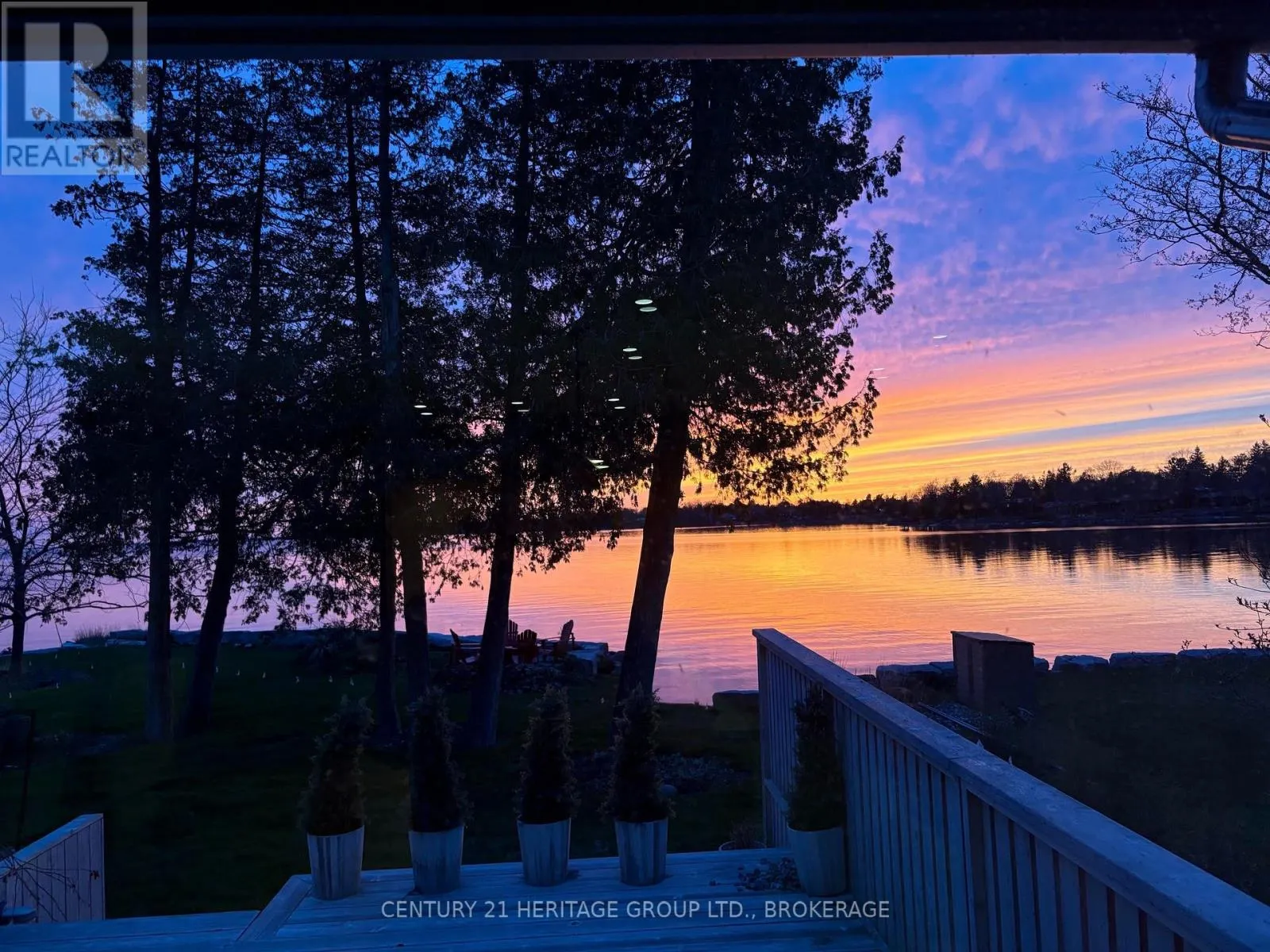 86 LAKESHORE BOULEVARD