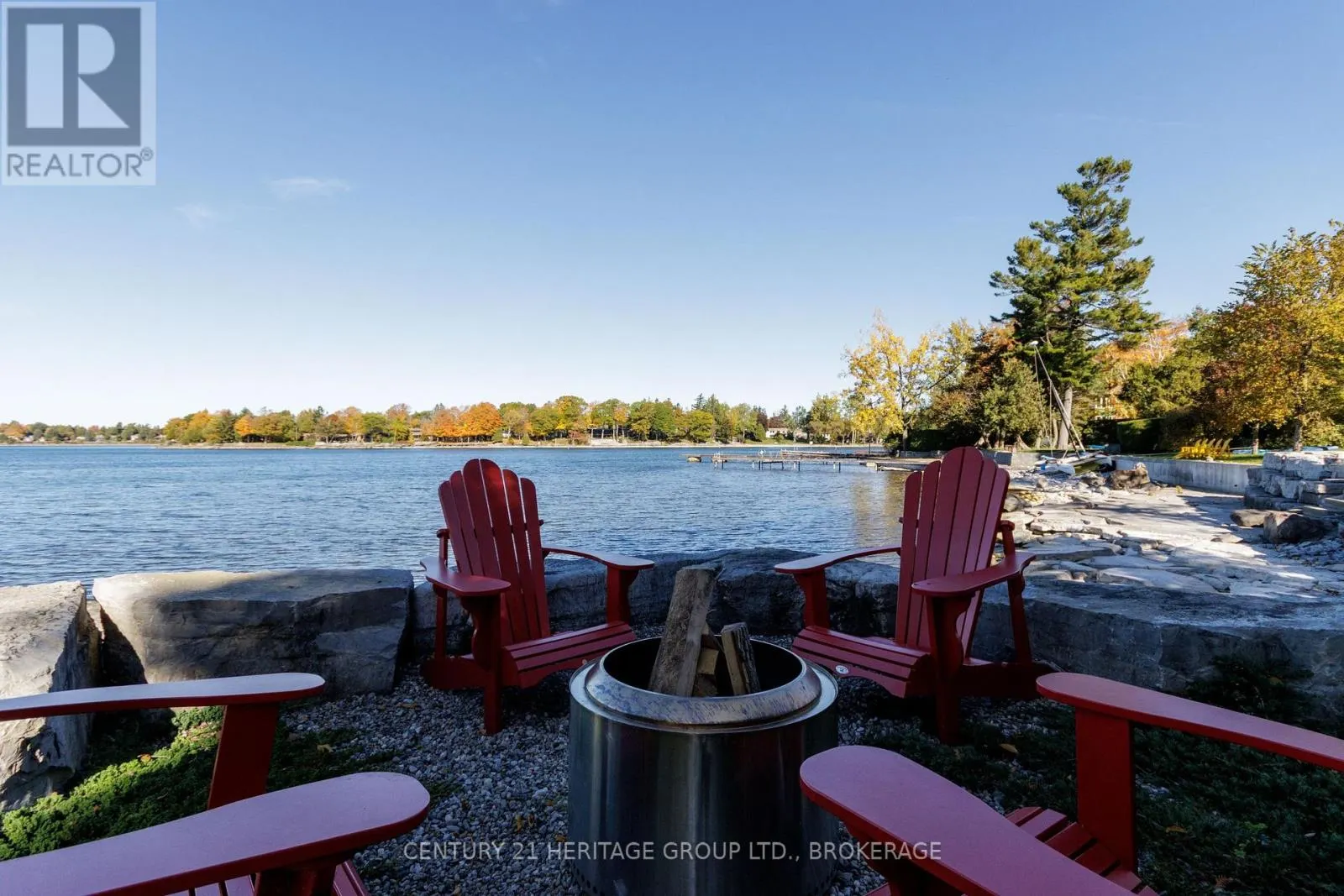 86 LAKESHORE BOULEVARD