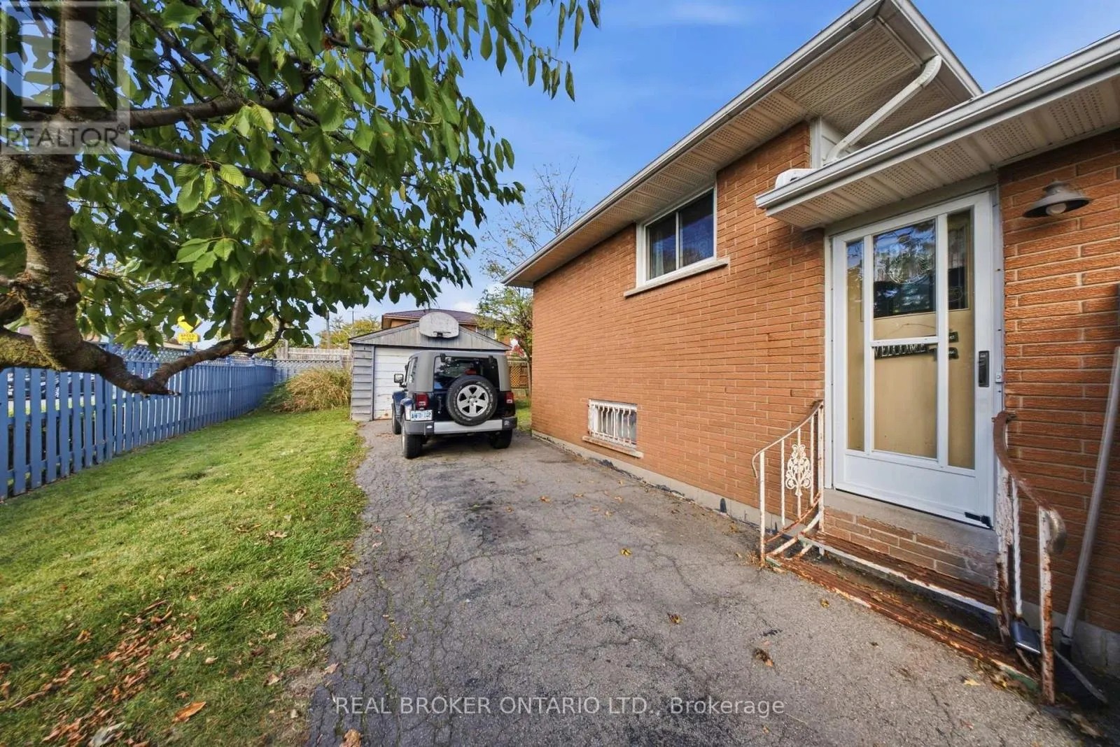 24 RAPALLO DRIVE