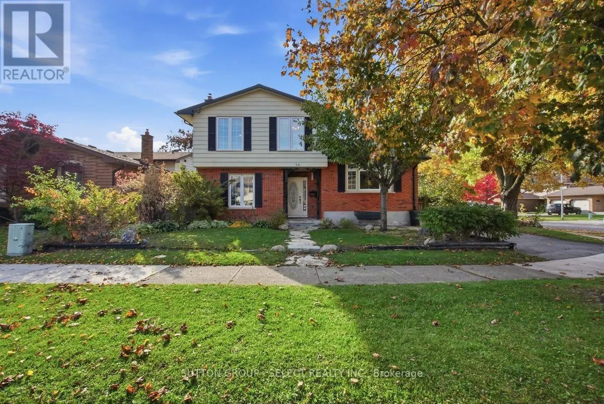 25 FINCH CRESCENT
