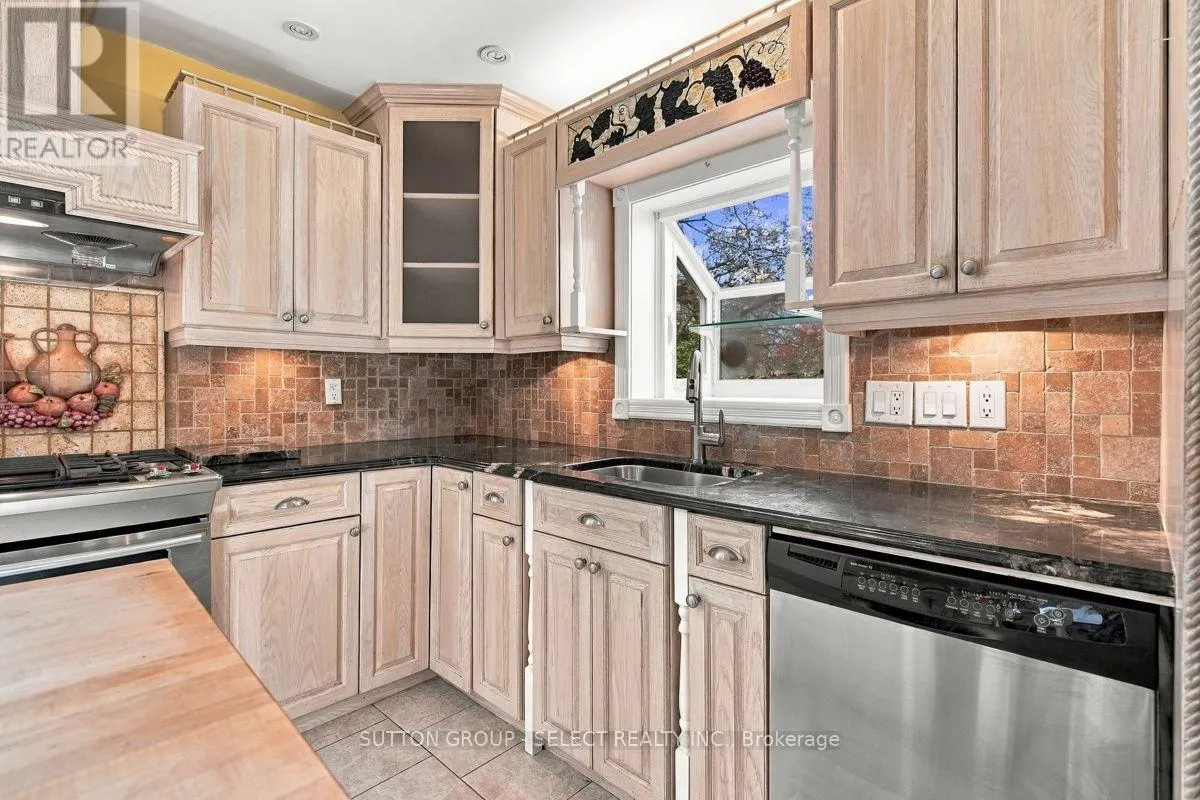 25 FINCH CRESCENT