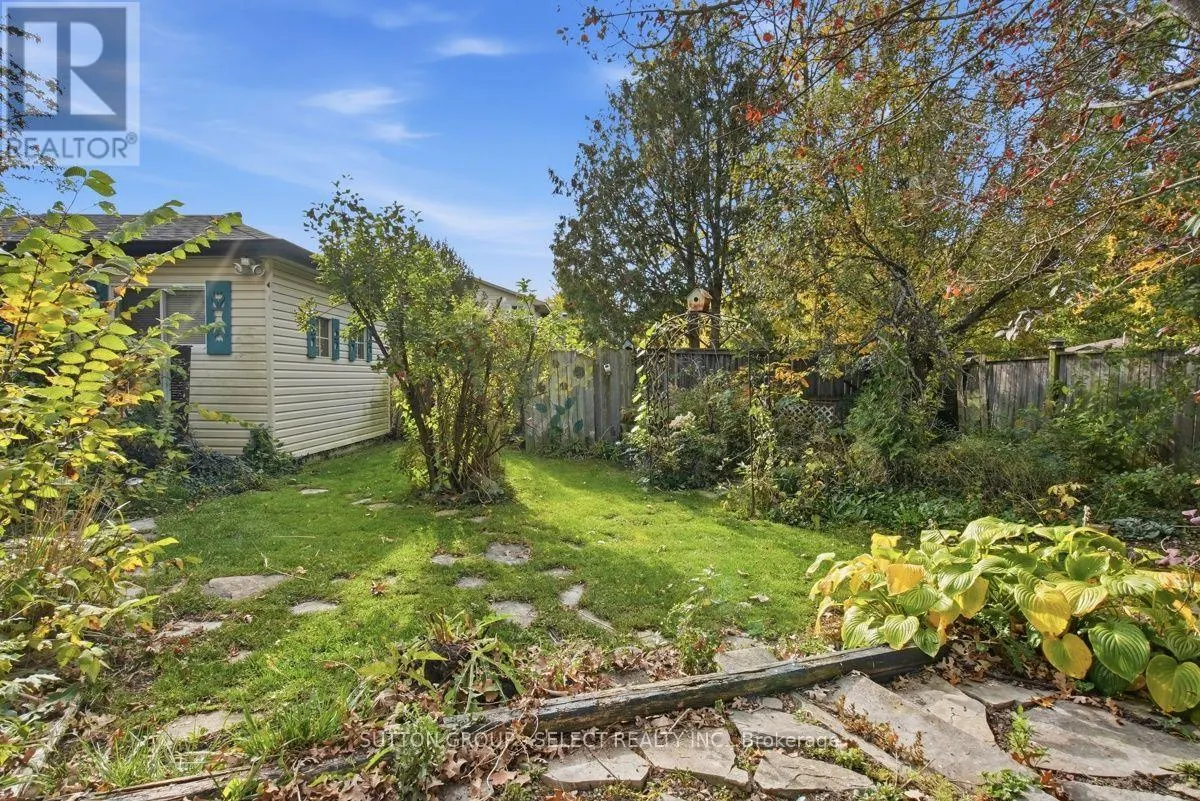 25 FINCH CRESCENT