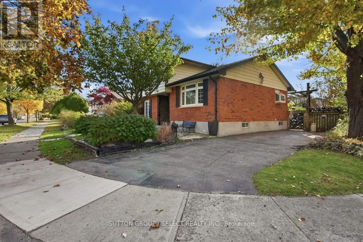 25 FINCH CRESCENT