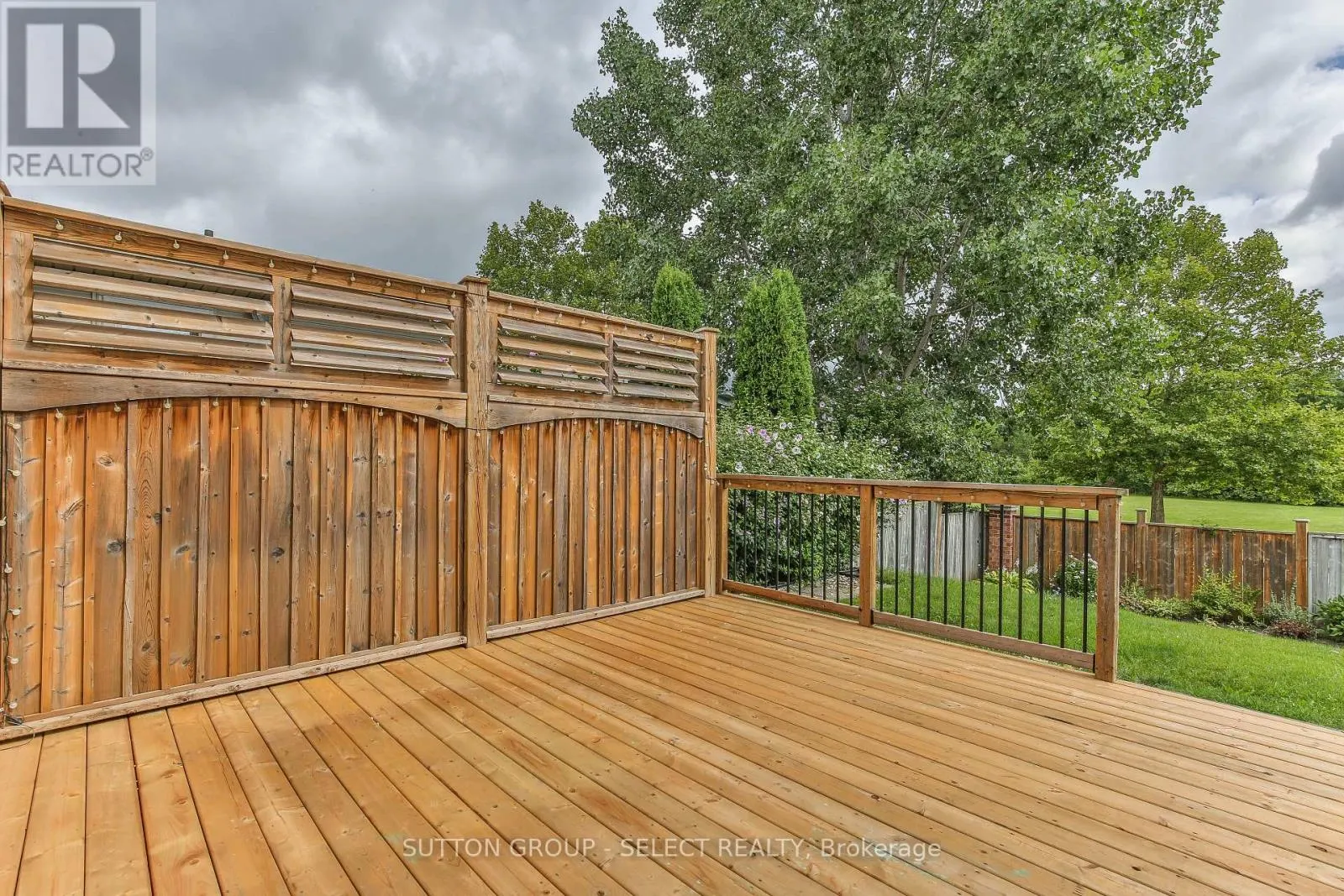 54 SUNRISE CRESCENT