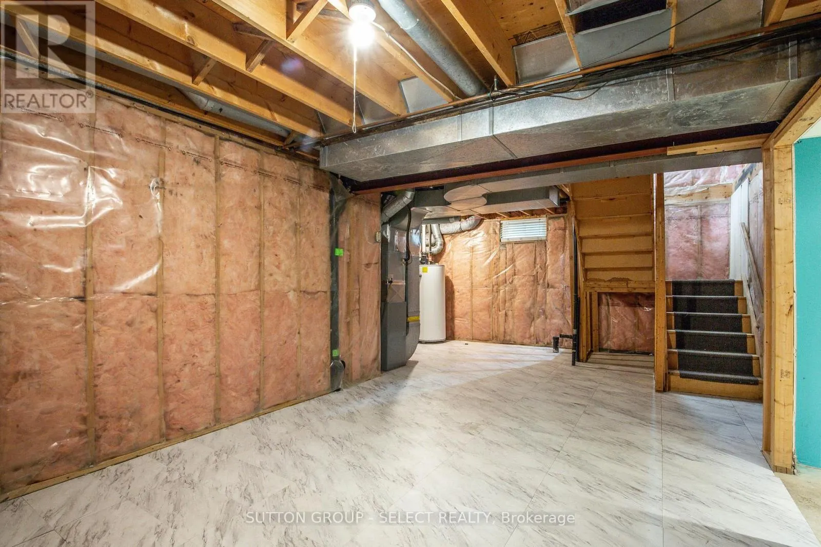 54 SUNRISE CRESCENT