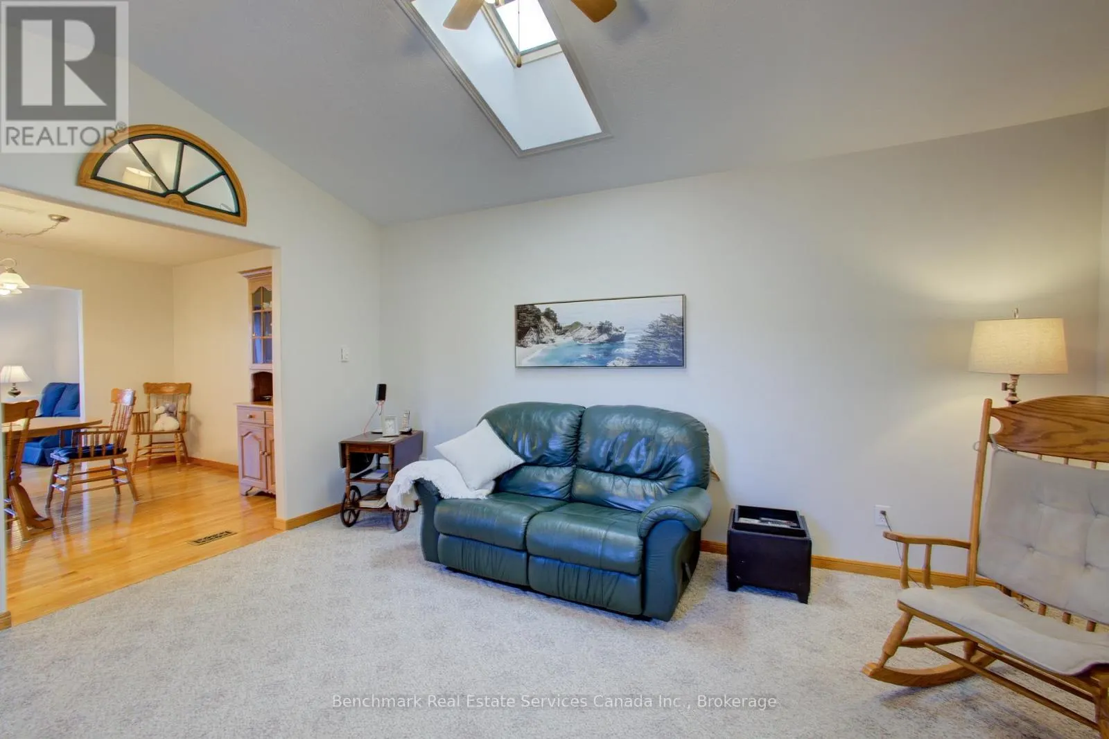 490 WALKERS CIRCLE