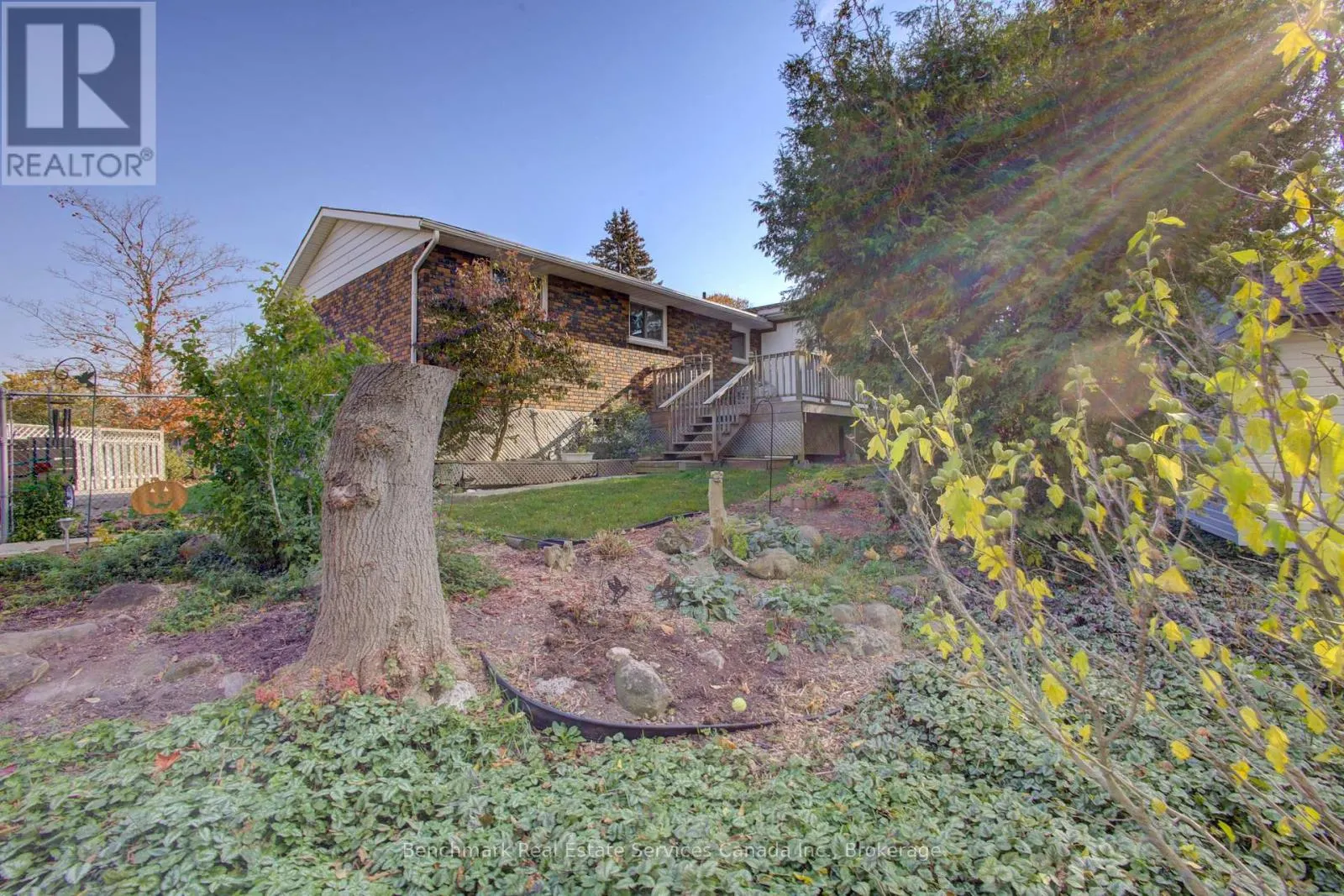 490 WALKERS CIRCLE