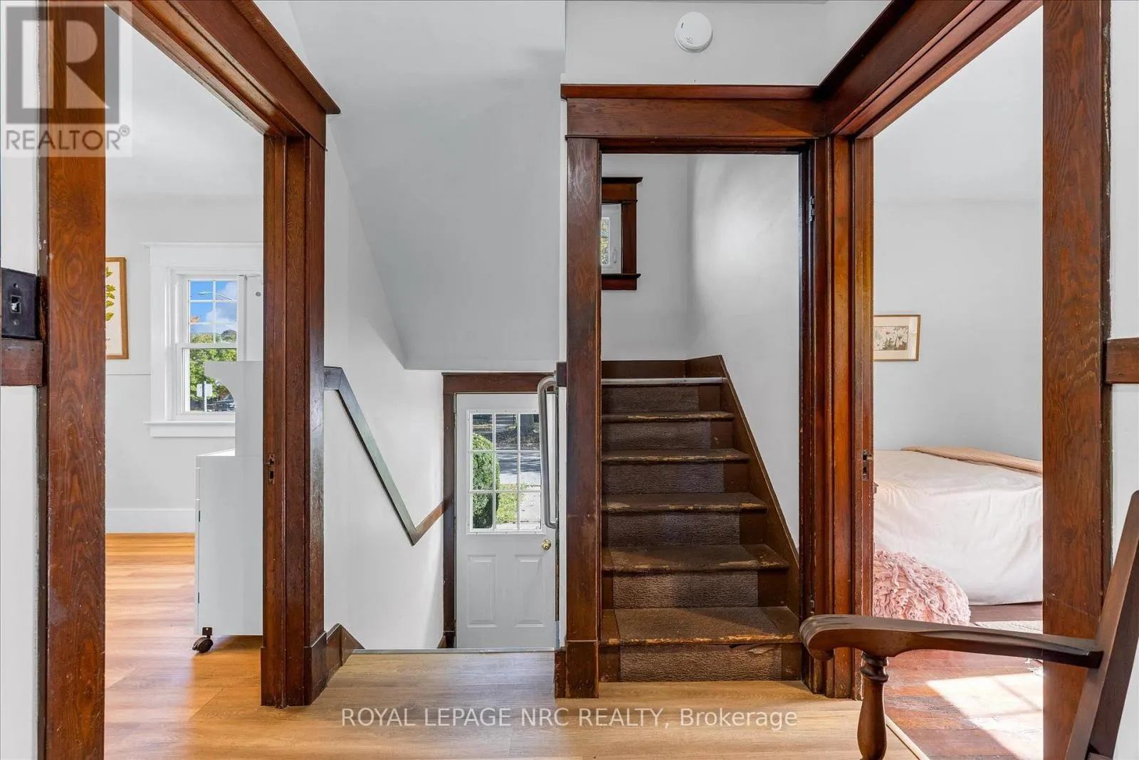 301 DUFFERIN STREET